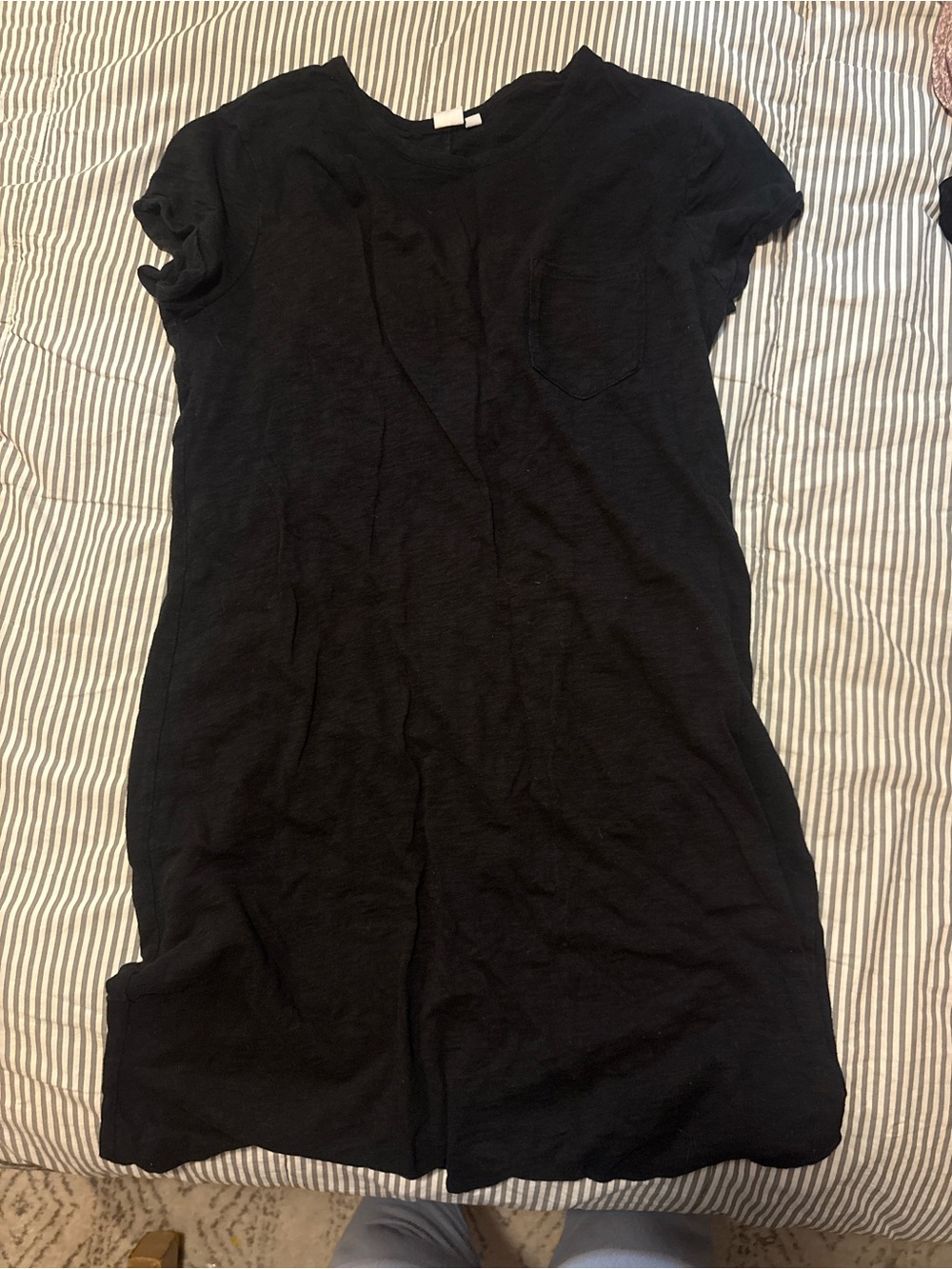 GAP Black Short Sleeve Pocket T-Shirt Dress
